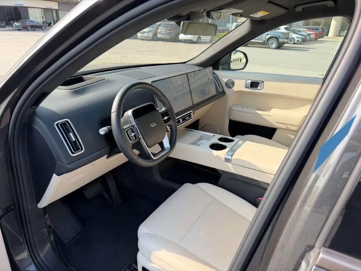 2025 Li L9 Range Extended 154HP REEV,autocango,china used car exporter,china ev exporter,chinese used car exporter,chinese used ev exporter