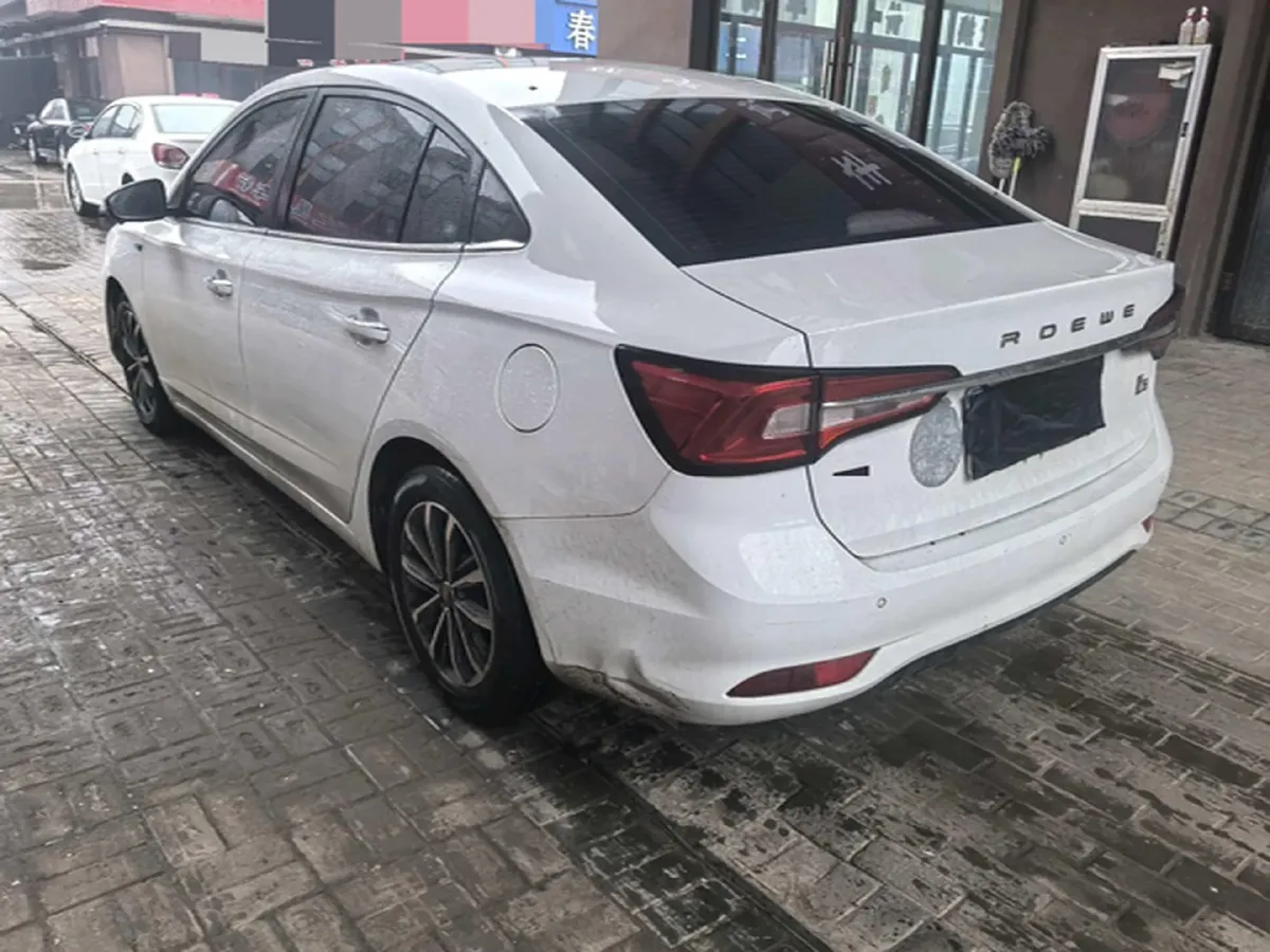2020 Roewe i5 1.5L 120HP L4 CVT,autocango,china used car exporter,china ev exporter,chinese used car exporter,chinese used ev exporter