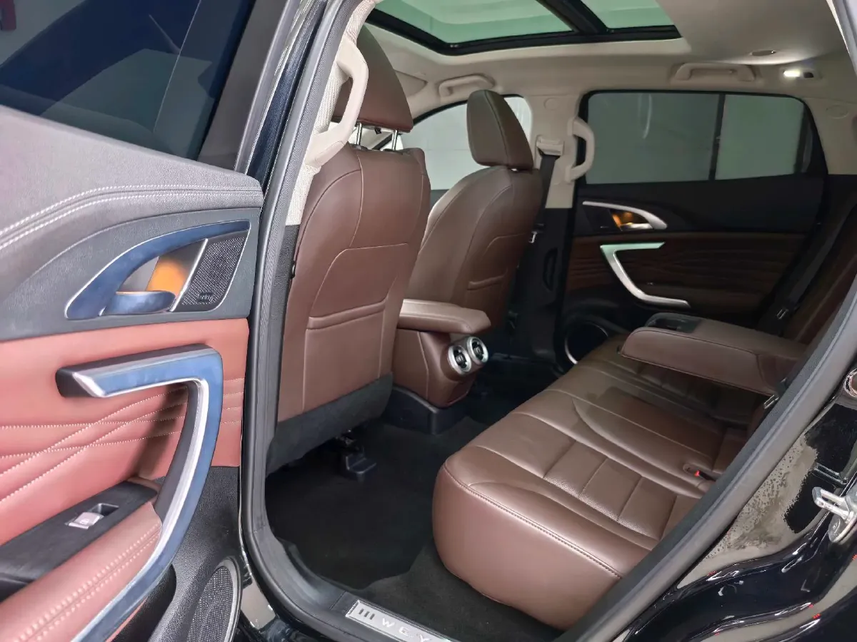 2020 WEY VV7 GT 2.0T 227HP L4 7DCT,autocango,china used car exporter,china ev exporter,chinese used car exporter,chinese used ev exporter