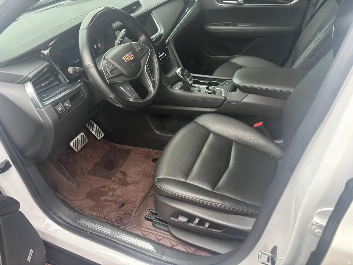 2023 Cadillac XT5 2.0T 237HP L4 9AT,autocango,china used car exporter,china ev exporter,chinese used car exporter,chinese used ev exporter