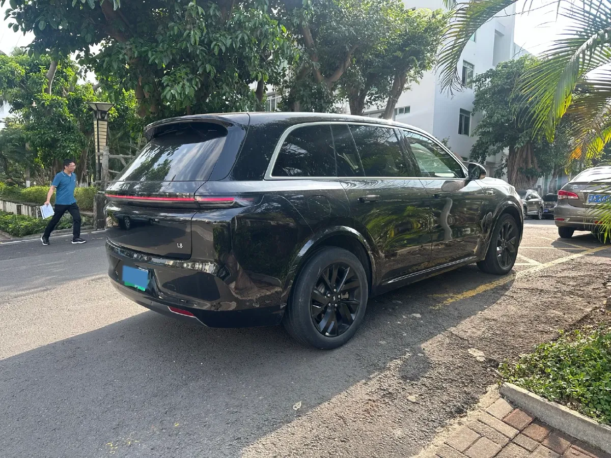 2023 Li L7 Range Extended 154HP REEV 40.9KWH,autocango,china used car exporter,china ev exporter,chinese used car exporter,chinese used ev exporter