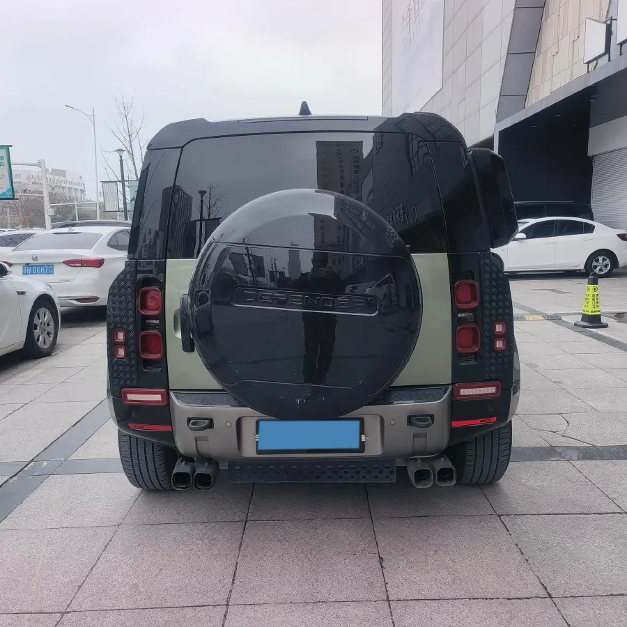 2023 Land Rover Defender 3.0T 400HP L6 8AT,autocango,china used car exporter,china ev exporter,chinese used car exporter,chinese used ev exporter