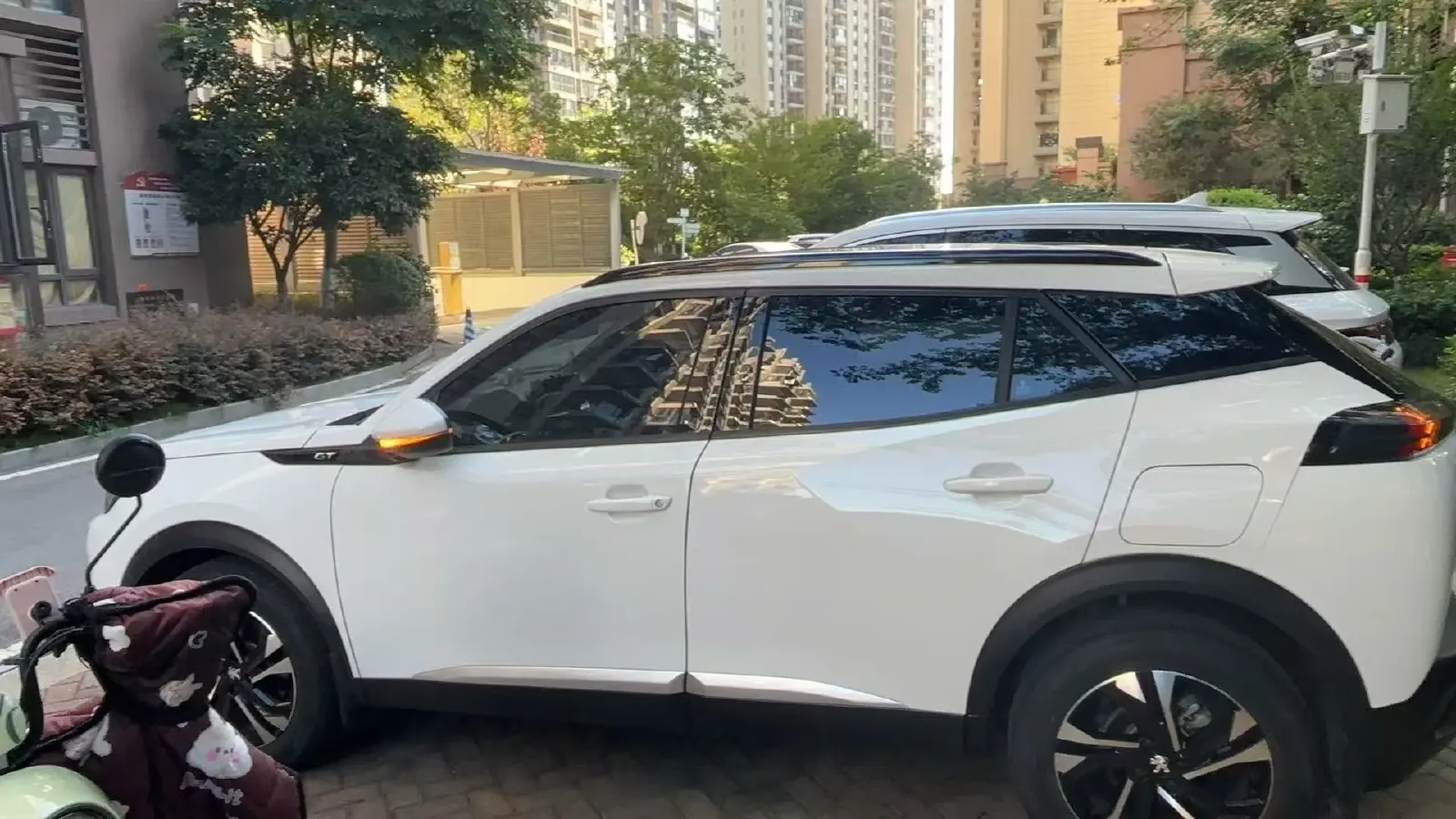 2022 Peugeot 2008 1.2T 136HP L3 6DCT,autocango,china used car exporter,china ev exporter,chinese used car exporter,chinese used ev exporter