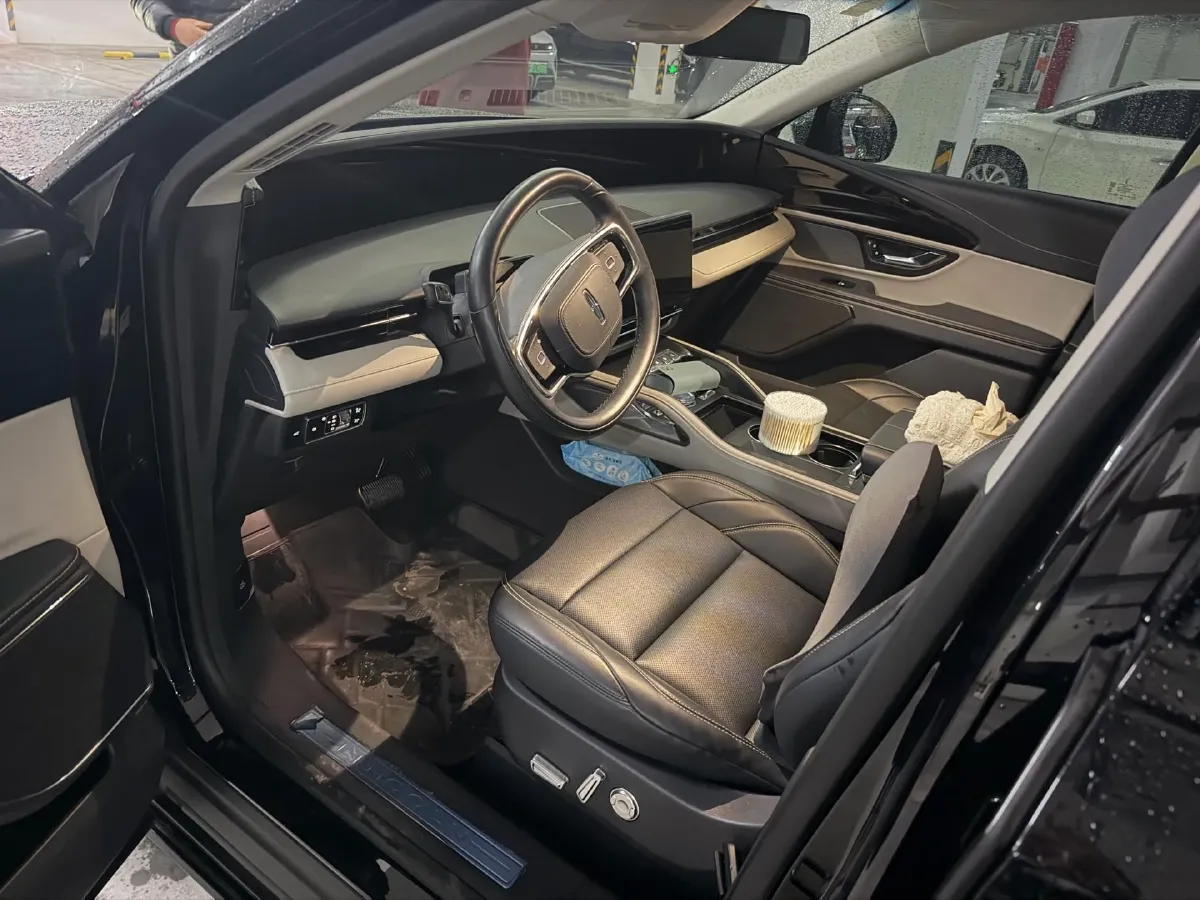 2023 Lincoln Nautilus 2.0T 261HP L4 8AT,autocango,china used car exporter,china ev exporter,chinese used car exporter,chinese used ev exporter