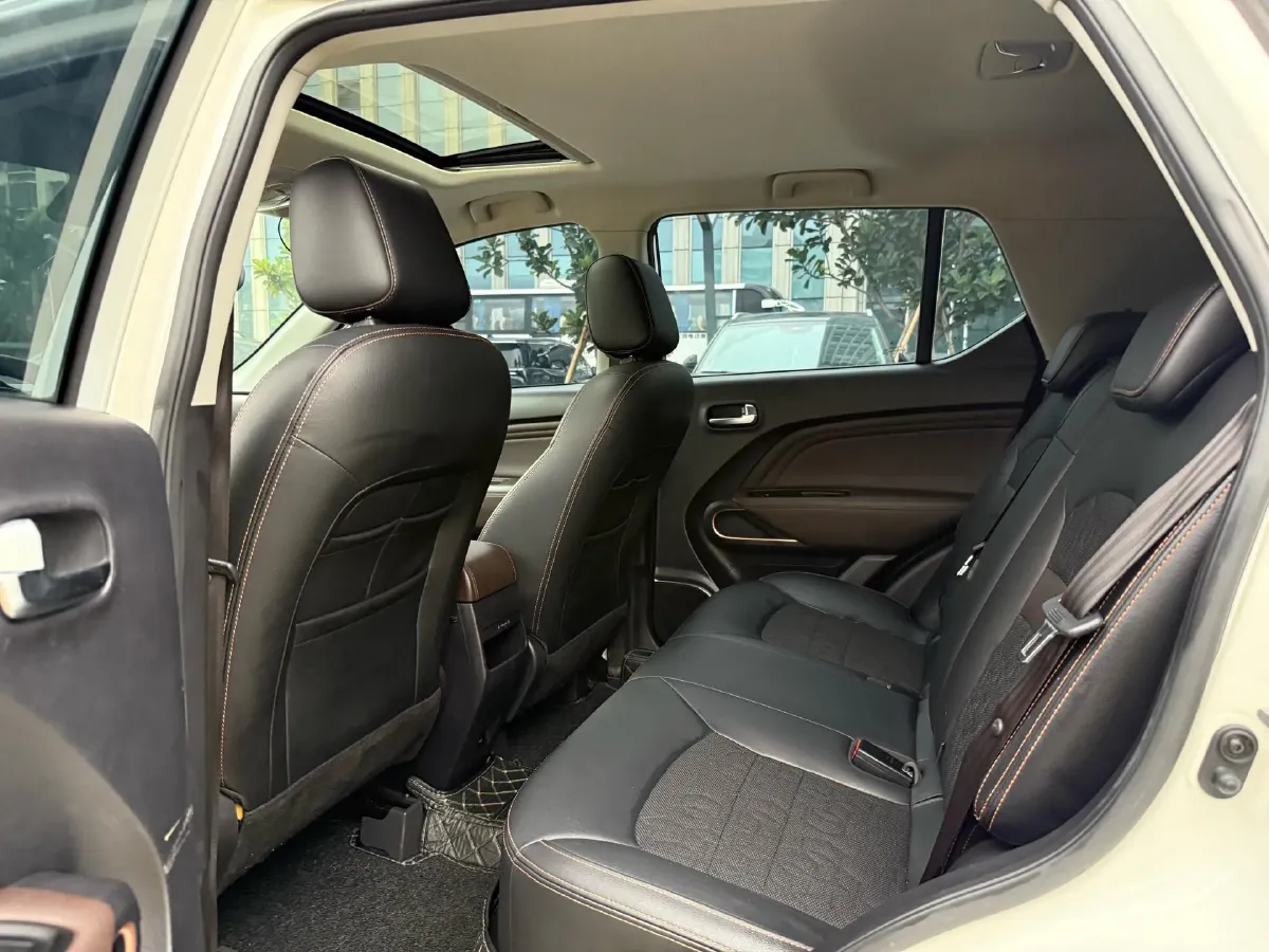 2017 GAC Trumpchi GS3 1.5L 114HP L4 6AT,autocango,china used car exporter,china ev exporter,chinese used car exporter,chinese used ev exporter