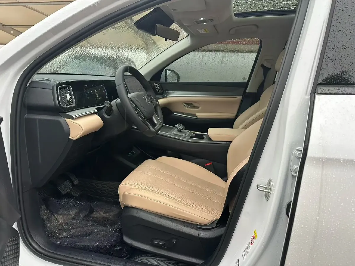 2024 BYD Song Pro 1.5L 110HP L4 E-CVT PHEV 12.9KWH,autocango,china used car exporter,china ev exporter,chinese used car exporter,chinese used ev exporter