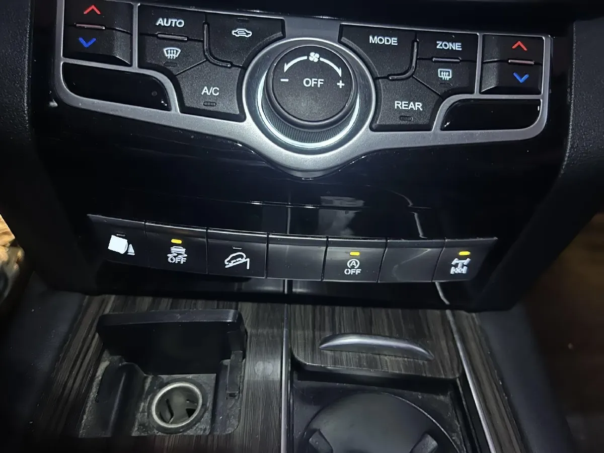 2020 Haval H9 2.0T 224HP L4 8AT,autocango,china used car exporter,china ev exporter,chinese used car exporter,chinese used ev exporter