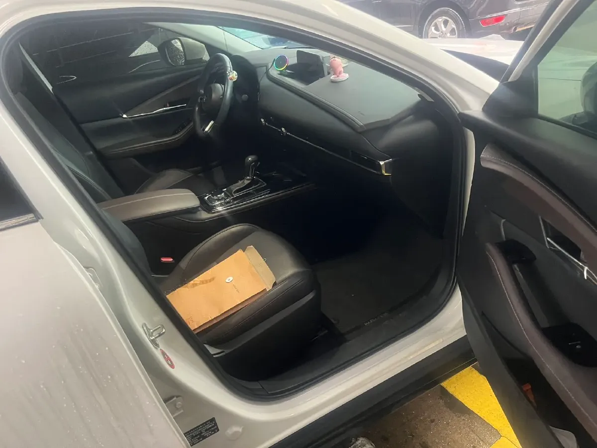 2022 Mazda CX-30 2.0L 158HP L4 6AT,autocango,china used car exporter,china ev exporter,chinese used car exporter,chinese used ev exporter