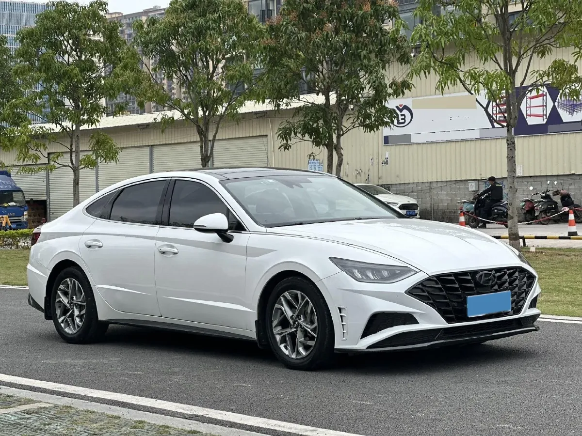 2020 Hyundai Sonata 1.5T 170HP L4 7DCT,autocango,china used car exporter,china ev exporter,chinese used car exporter,chinese used ev exporter