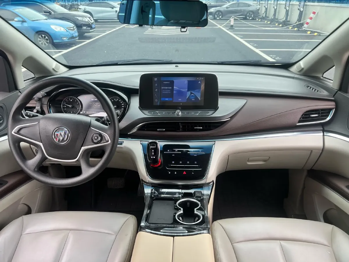 2022 Buick GL8 2.0T 237HP L4 9AT,autocango,china used car exporter,china ev exporter,chinese used car exporter,chinese used ev exporter
