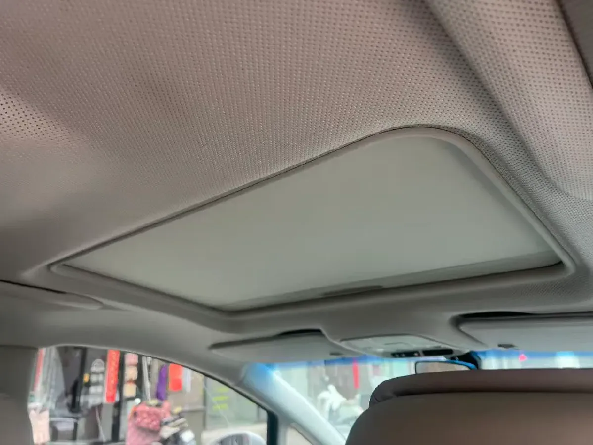 2022 Buick GL8 2.0T 237HP L4 9AT,autocango,china used car exporter,china ev exporter,chinese used car exporter,chinese used ev exporter