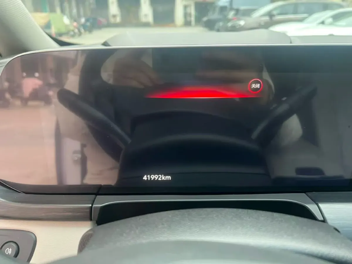 2022 Buick GL8 2.0T 237HP L4 9AT,autocango,china used car exporter,china ev exporter,chinese used car exporter,chinese used ev exporter