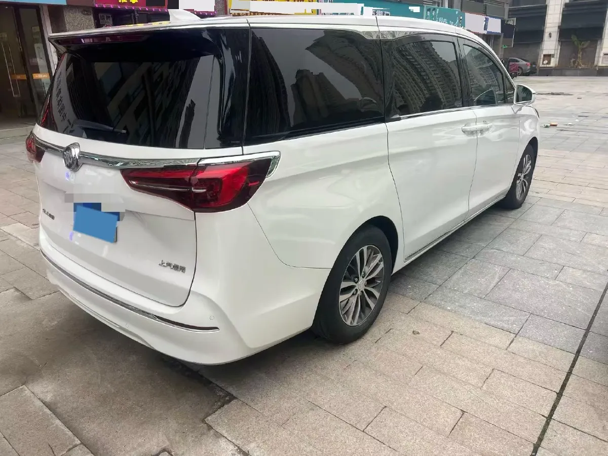 2022 Buick GL8 2.0T 237HP L4 9AT,autocango,china used car exporter,china ev exporter,chinese used car exporter,chinese used ev exporter