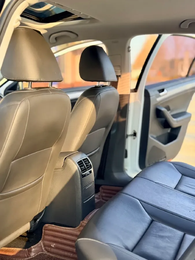 2018 Volkswagen Bora 1.4T 131HP L4 7DCT,autocango,china used car exporter,china ev exporter,chinese used car exporter,chinese used ev exporter