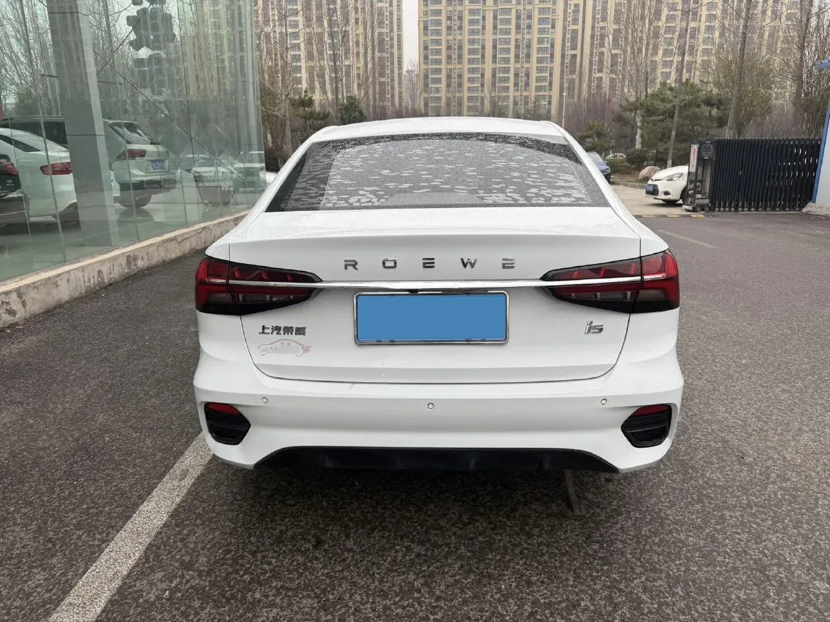 2021 Roewe i5 1.5L 120HP L4 5MT,autocango,china used car exporter,china ev exporter,chinese used car exporter,chinese used ev exporter