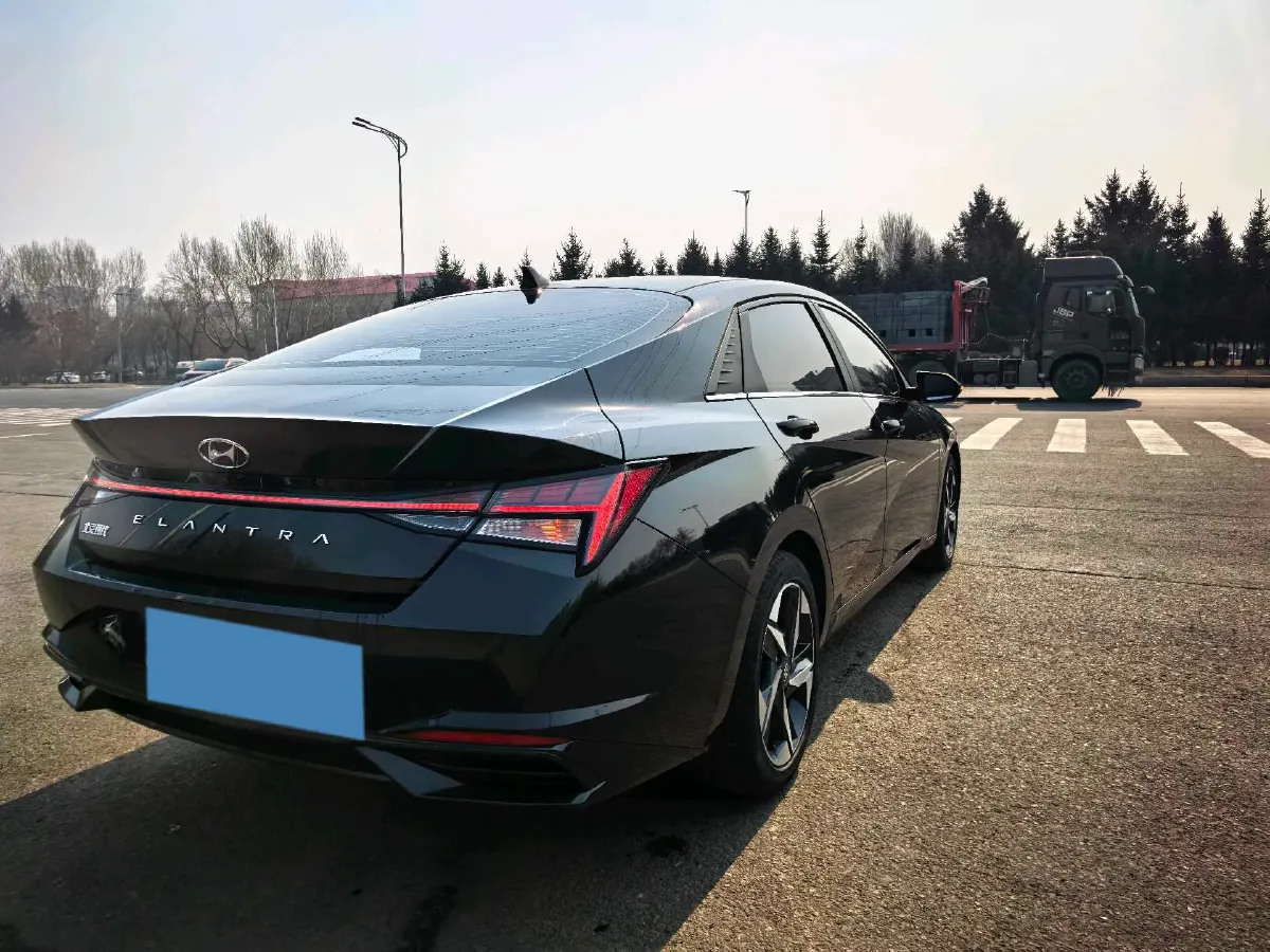 2022 Hyundai Elantra 1.5L 115HP L4 CVT,autocango,china used car exporter,china ev exporter,chinese used car exporter,chinese used ev exporter