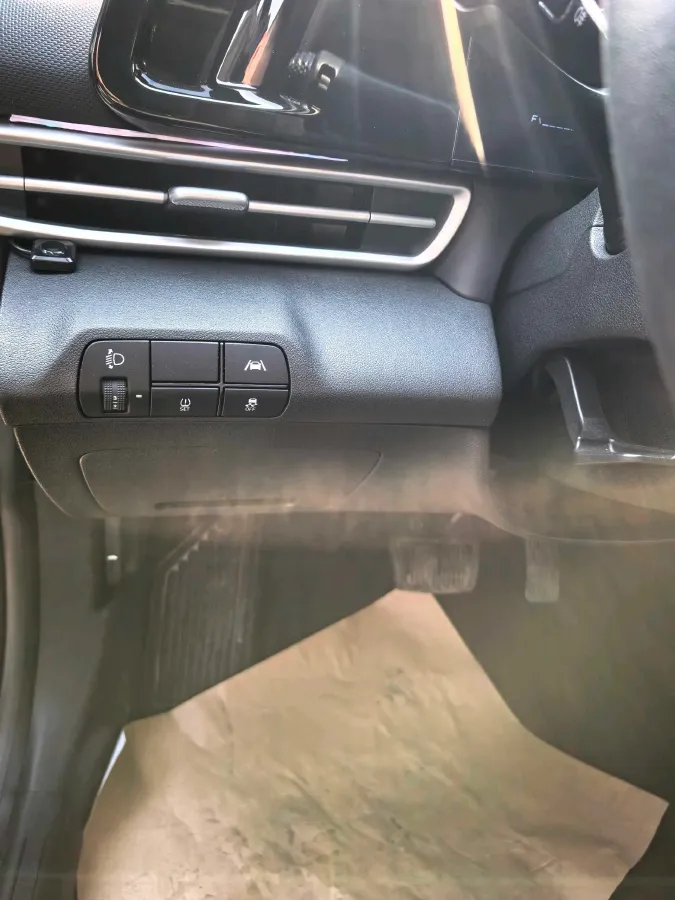 2022 Hyundai Elantra 1.5L 115HP L4 CVT,autocango,china used car exporter,china ev exporter,chinese used car exporter,chinese used ev exporter