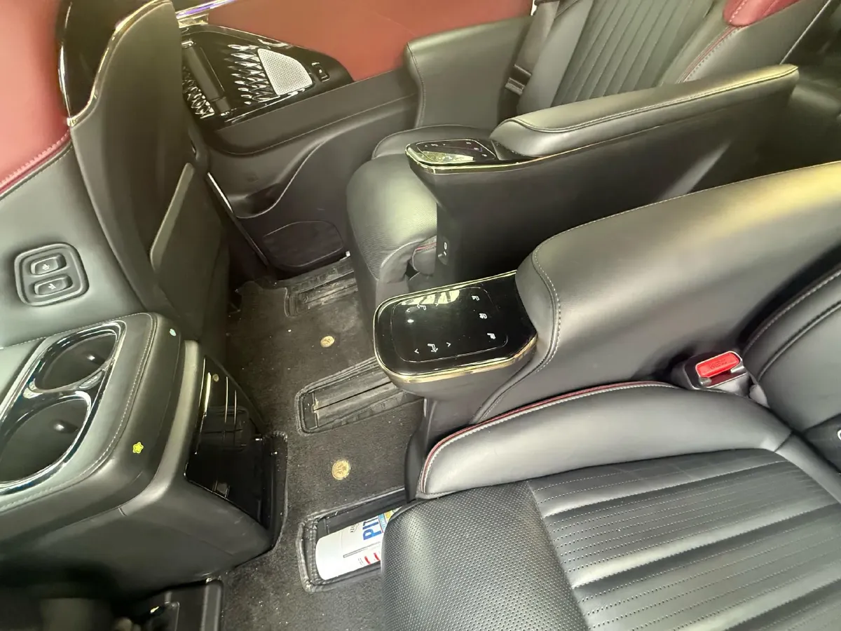 2024 GAC Trumpchi M8 2.0T 252HP L4 8AT,autocango,china used car exporter,china ev exporter,chinese used car exporter,chinese used ev exporter