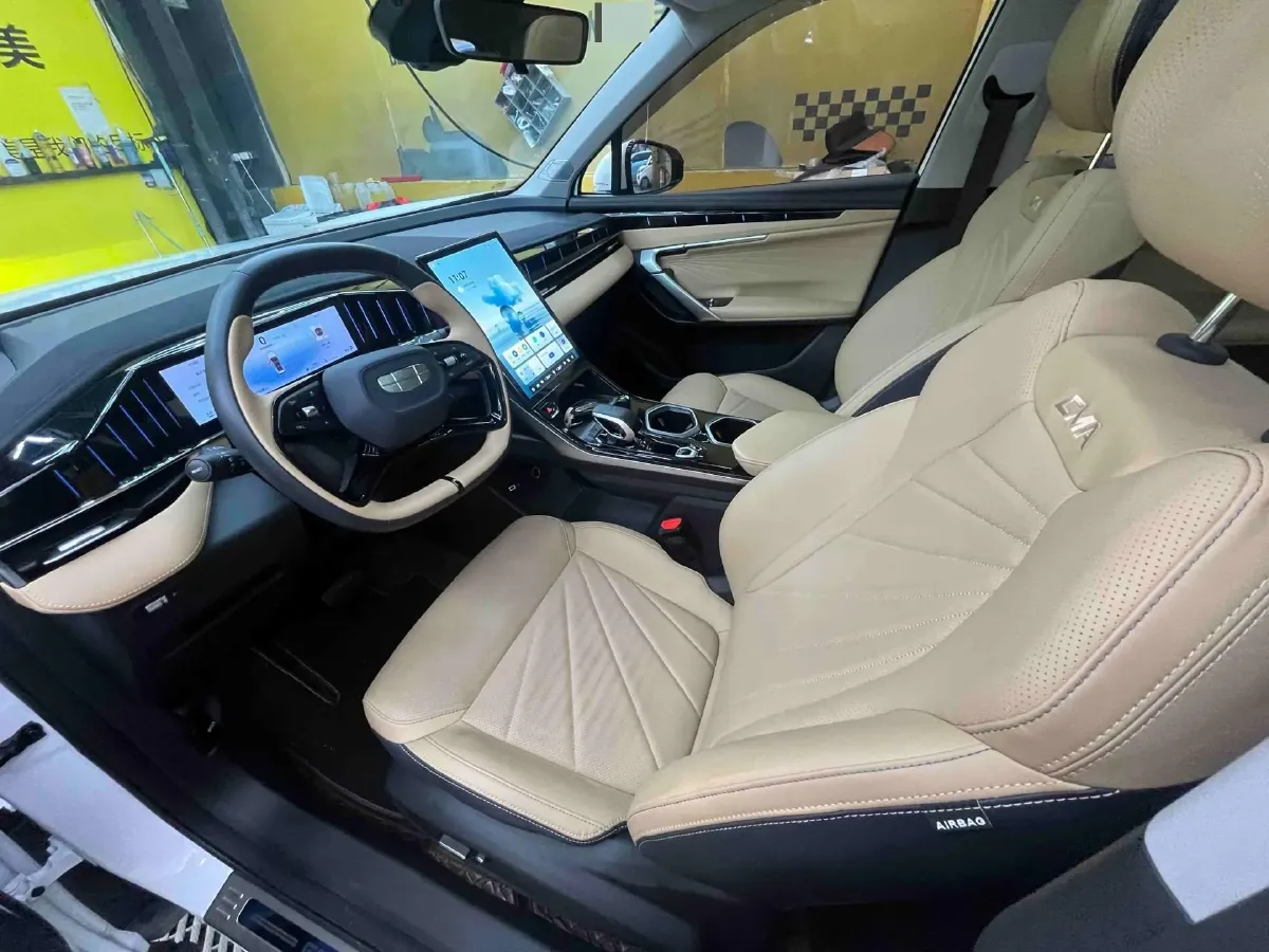 2023 Geely StarRay 1.5T 181HP L4 7DCT,autocango,china used car exporter,china ev exporter,chinese used car exporter,chinese used ev exporter