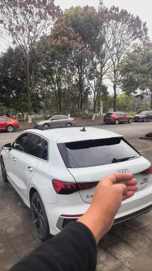 2022 Audi A3 1.4T 150HP L4 7DCT,autocango,china used car exporter,china ev exporter,chinese used car exporter,chinese used ev exporter