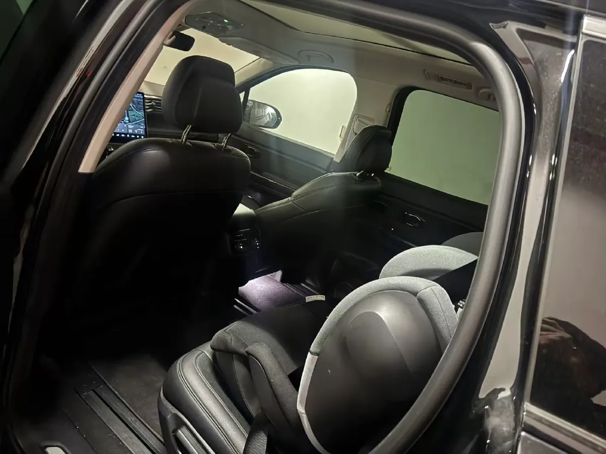 2020 NIO ES8 BEV 70KWH,autocango,china used car exporter,china ev exporter,chinese used car exporter,chinese used ev exporter