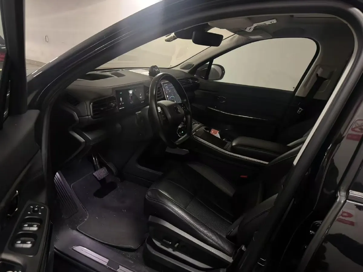 2020 NIO ES8 BEV 70KWH,autocango,china used car exporter,china ev exporter,chinese used car exporter,chinese used ev exporter