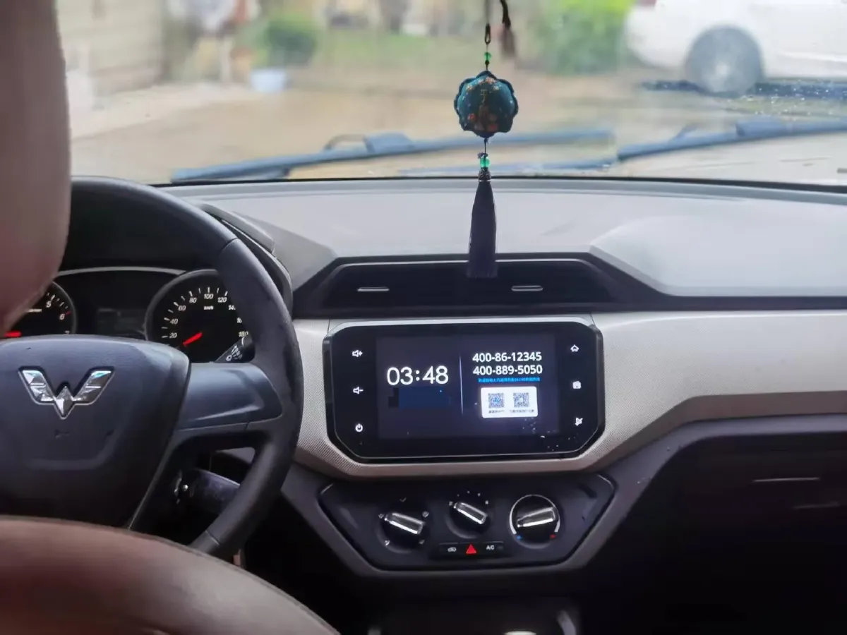 2019 WuLing HongGuang 1.5L 99HP L4 6MT,autocango,china used car exporter,china ev exporter,chinese used car exporter,chinese used ev exporter