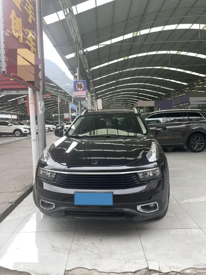 2017 Zotye SR9 2.0T 190HP L4 6DCT,autocango,china used car exporter,china ev exporter,chinese used car exporter,chinese used ev exporter