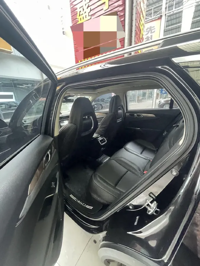 2017 Zotye SR9 2.0T 190HP L4 6DCT,autocango,china used car exporter,china ev exporter,chinese used car exporter,chinese used ev exporter