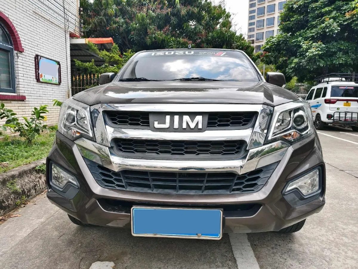 2020 Isuzu Jim 2.8T 120HP L4 5MT,autocango,china used car exporter,china ev exporter,chinese used car exporter,chinese used ev exporter