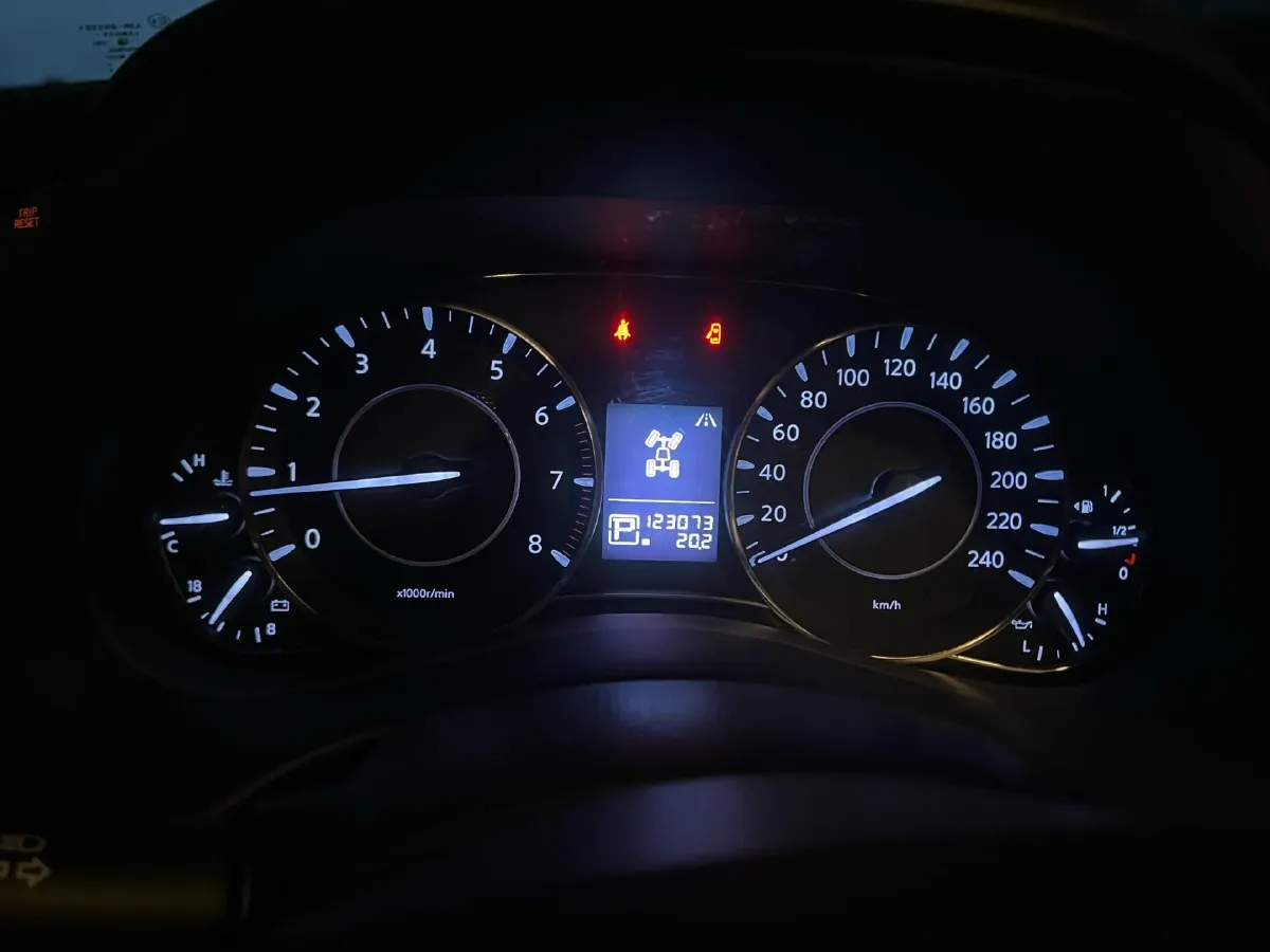 2018 Nissan Patrol 4.0L 279HP V6 7AT,autocango,china used car exporter,china ev exporter,chinese used car exporter,chinese used ev exporter