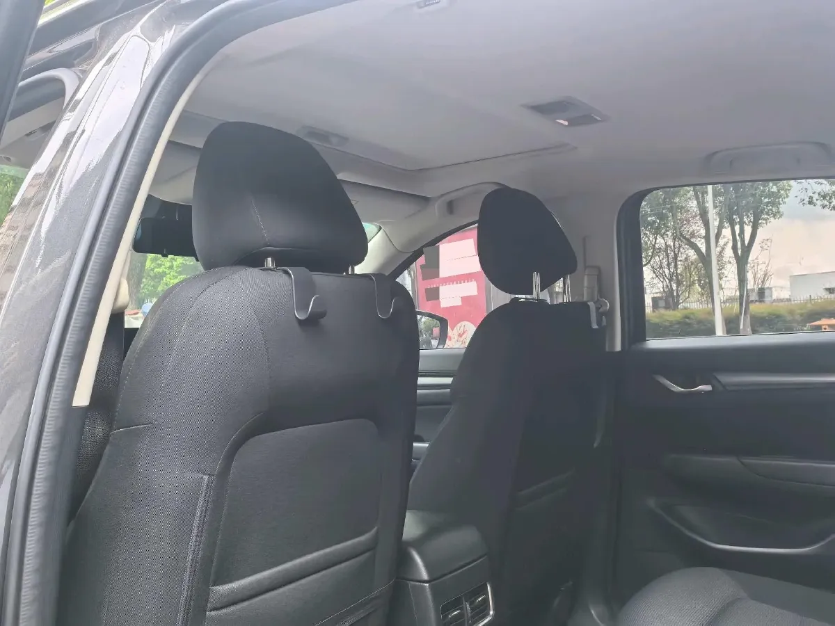 2022 Hyundai Tucson 2.0L 150HP L4 6AT Hybrid,autocango,china used car exporter,china ev exporter,chinese used car exporter,chinese used ev exporter