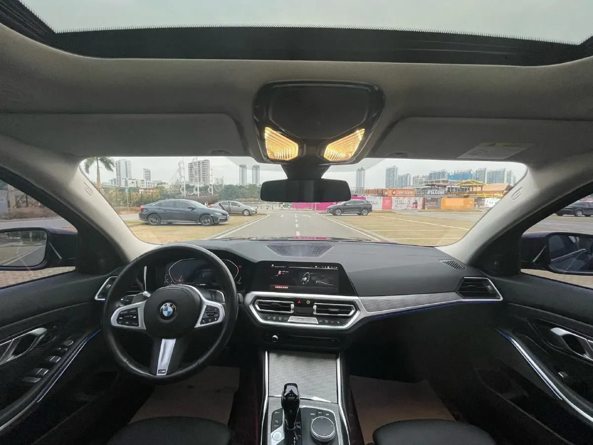 2020 BMW 3 Series 2.0T 184HP L4 8AT,autocango,china used car exporter,china ev exporter,chinese used car exporter,chinese used ev exporter