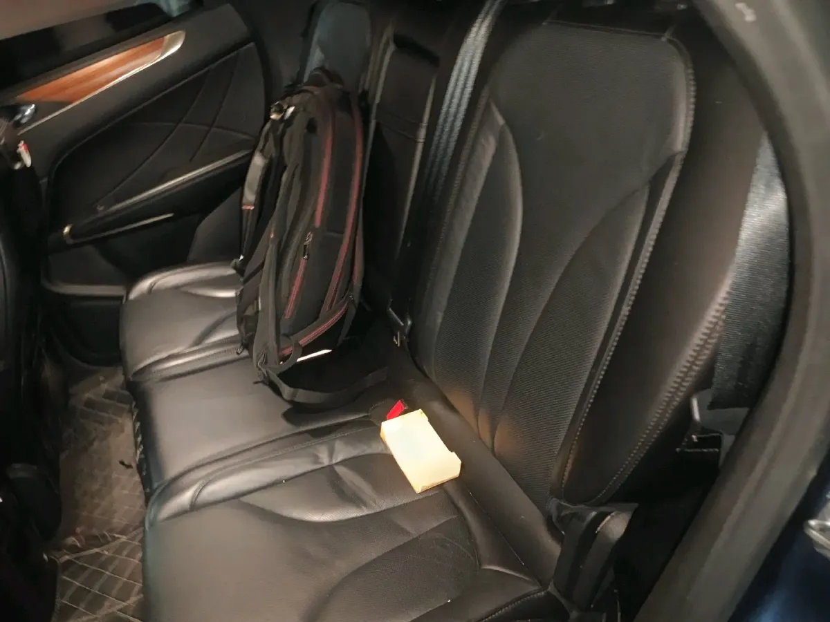 2017 Lincoln MKC 2.0T 253HP L4 6AT,autocango,china used car exporter,china ev exporter,chinese used car exporter,chinese used ev exporter