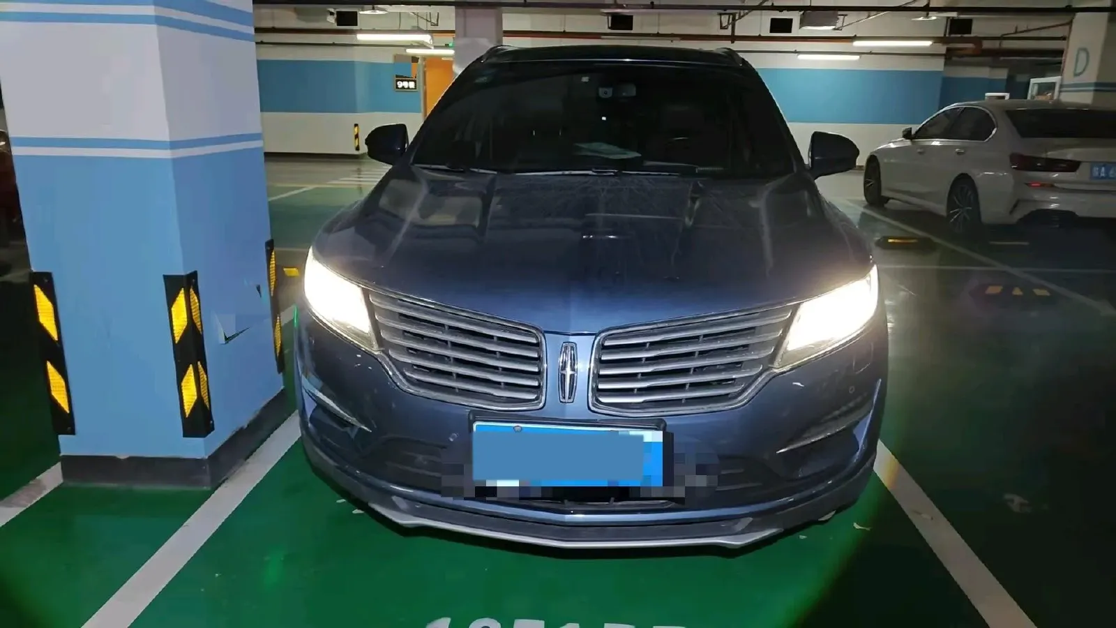 2017 Lincoln MKC 2.0T 253HP L4 6AT,autocango,china used car exporter,china ev exporter,chinese used car exporter,chinese used ev exporter