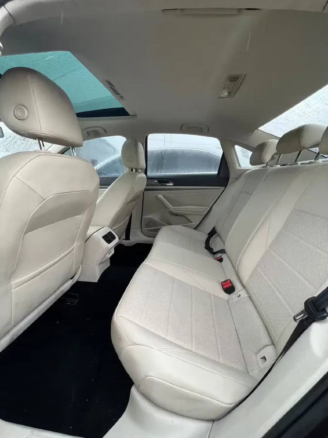 2018 Volkswagen Lavida 1.2T 116HP L4 7DCT,autocango,china used car exporter,china ev exporter,chinese used car exporter,chinese used ev exporter