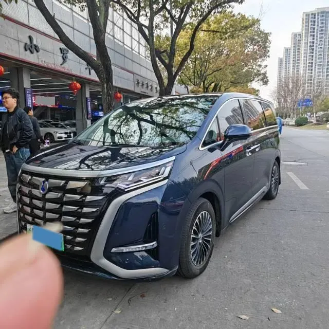 2022 HongQi HS7 3.0T 337HP V6 8AT,autocango,china used car exporter,china ev exporter,chinese used car exporter,chinese used ev exporter
