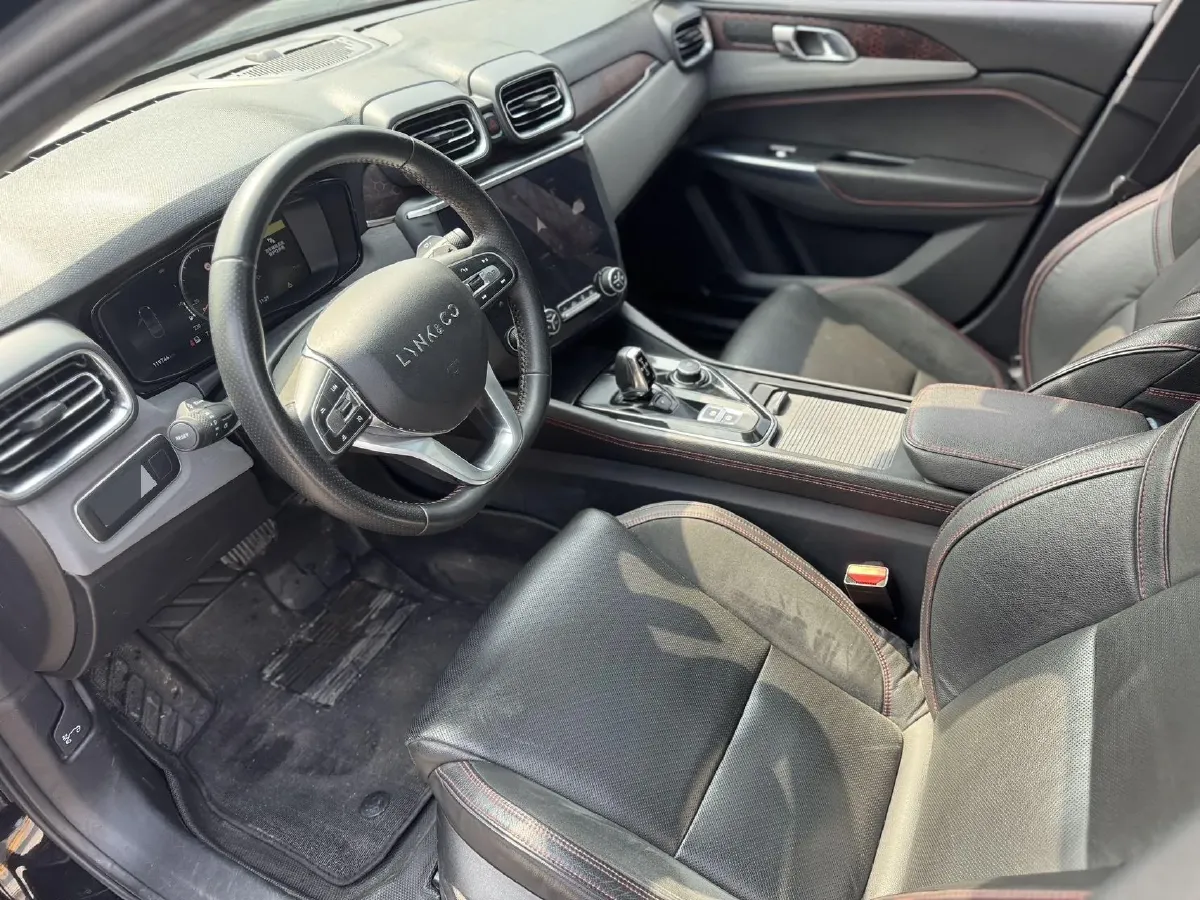 2018 Toyota C-HR 2.0L 171HP L4 CVT,autocango,china used car exporter,china ev exporter,chinese used car exporter,chinese used ev exporter