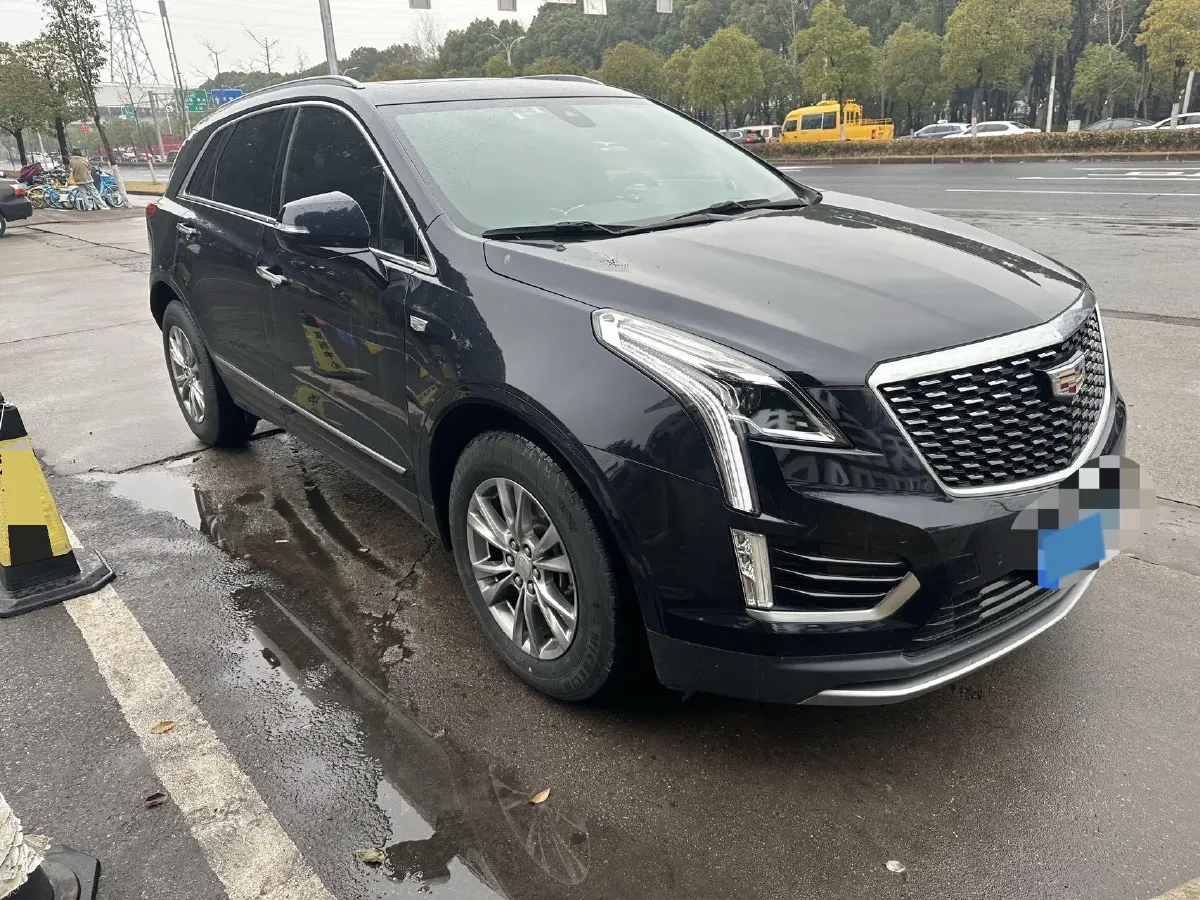 2021 Cadillac XT5 2.0T 237HP L4 9AT,autocango,china used car exporter,china ev exporter,chinese used car exporter,chinese used ev exporter