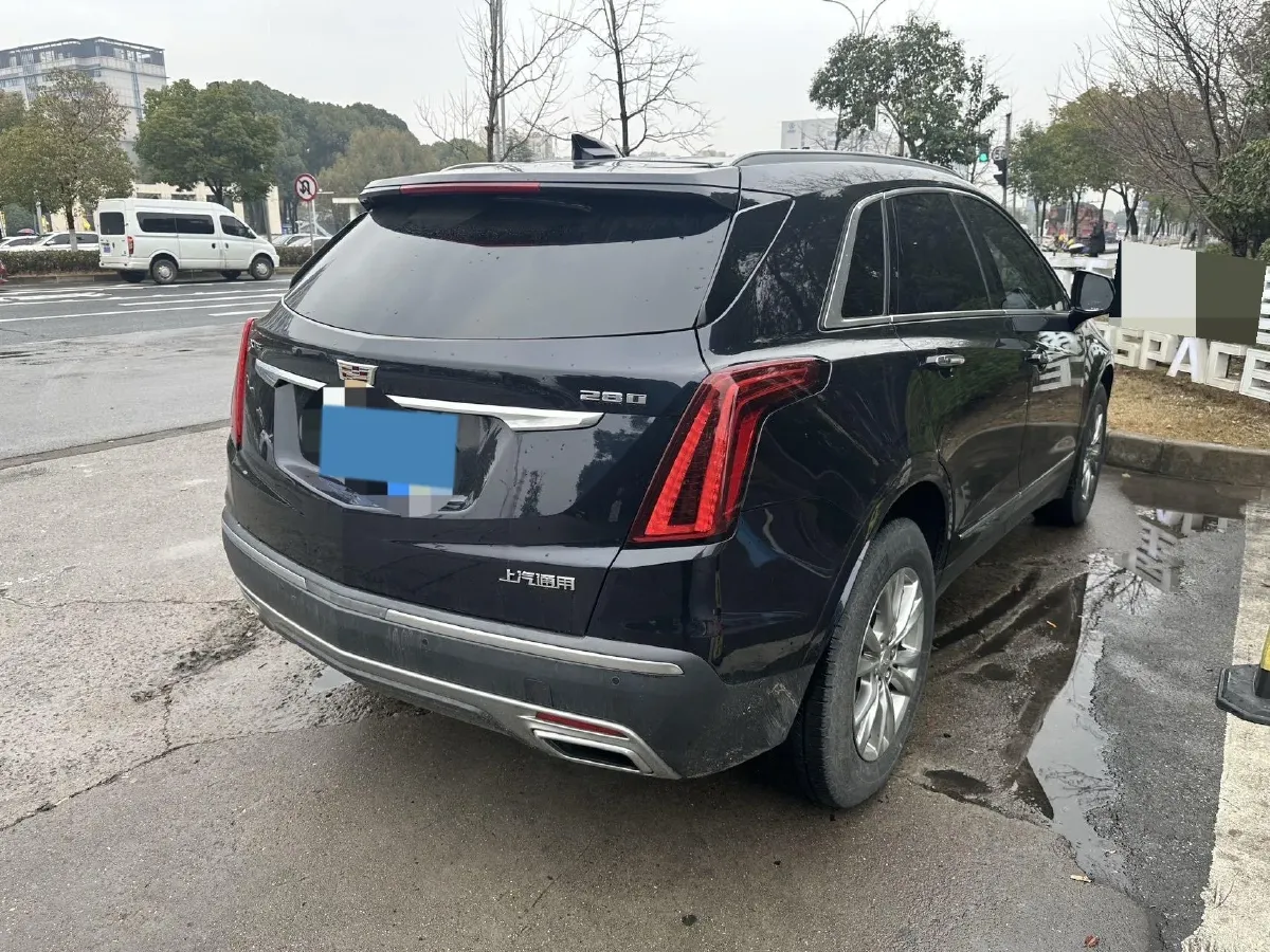 2021 Cadillac XT5 2.0T 237HP L4 9AT,autocango,china used car exporter,china ev exporter,chinese used car exporter,chinese used ev exporter