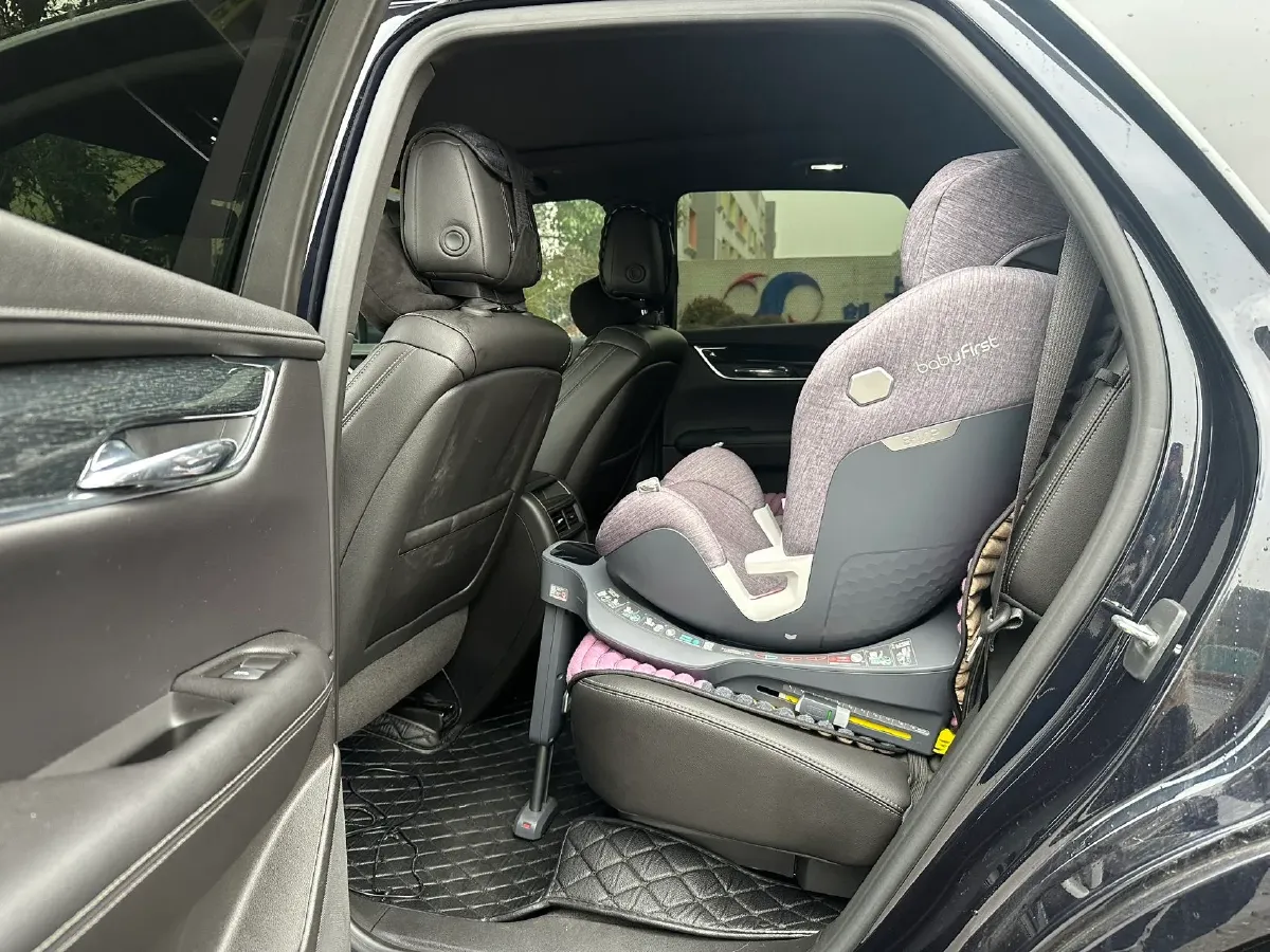 2021 Cadillac XT5 2.0T 237HP L4 9AT,autocango,china used car exporter,china ev exporter,chinese used car exporter,chinese used ev exporter