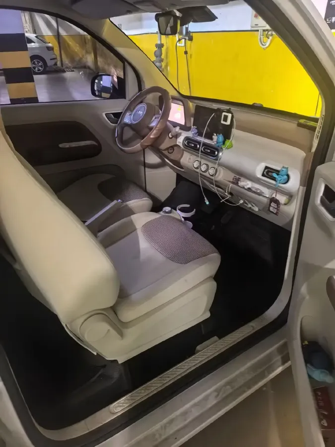 2024 WuLing HongGuang MINI EV BEV 17.3KWH,autocango,china used car exporter,china ev exporter,chinese used car exporter,chinese used ev exporter