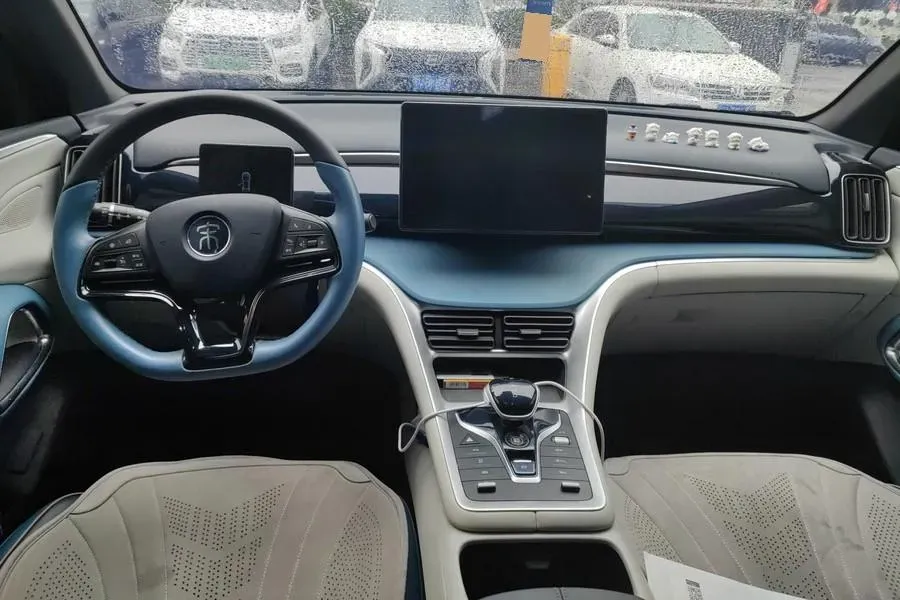 2021 BYD Song Pro 1.5T 185HP L4 7DCT,autocango,china used car exporter,china ev exporter,chinese used car exporter,chinese used ev exporter