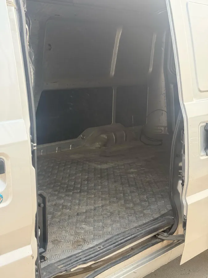 2021 MAXUS T70 2.0T 163HP L4 6AT,autocango,china used car exporter,china ev exporter,chinese used car exporter,chinese used ev exporter