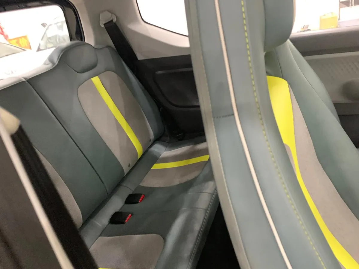 2022 WuLing HongGuang MINI EV BEV 26.5KWH,autocango,china used car exporter,china ev exporter,chinese used car exporter,chinese used ev exporter