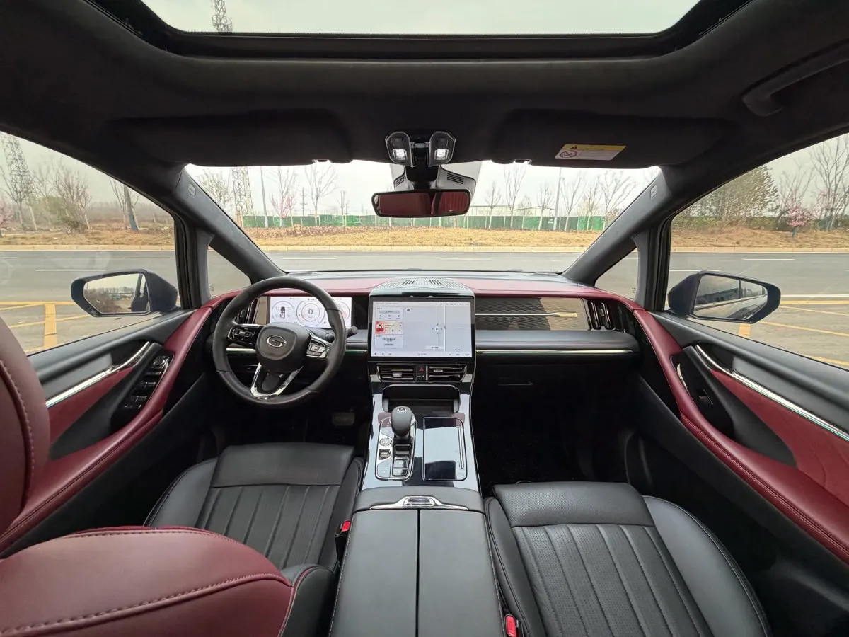 2023 GAC Trumpchi M8 2.0T 252HP L4 8AT,autocango,china used car exporter,china ev exporter,chinese used car exporter,chinese used ev exporter