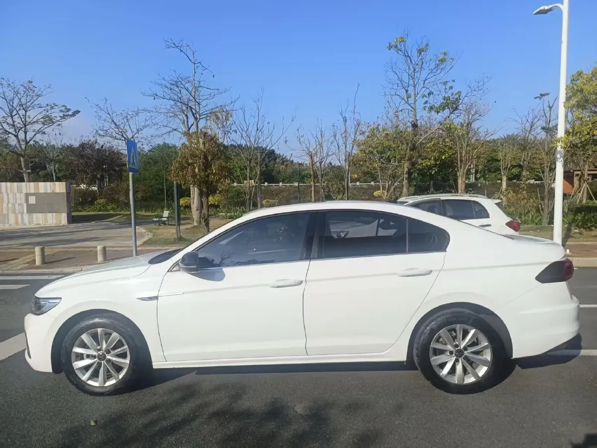 2021 Volkswagen Bora 1.5L 113HP L4 6AT,autocango,china used car exporter,china ev exporter,chinese used car exporter,chinese used ev exporter