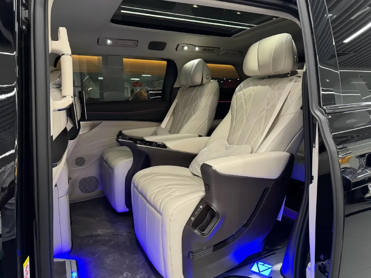 2025 Denza D9 BEV 103KWH,autocango,china used car exporter,china ev exporter,chinese used car exporter,chinese used ev exporter