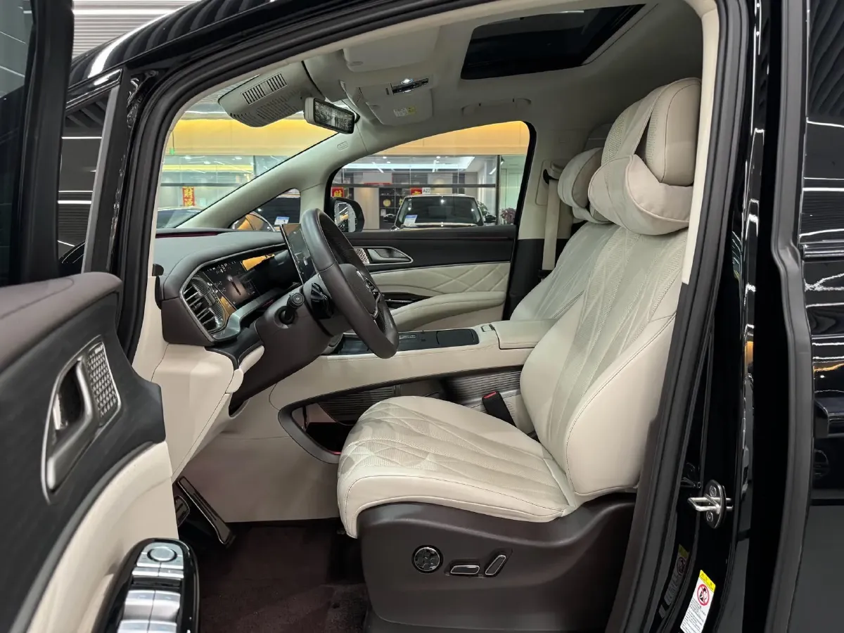 2025 Denza D9 BEV 103KWH,autocango,china used car exporter,china ev exporter,chinese used car exporter,chinese used ev exporter