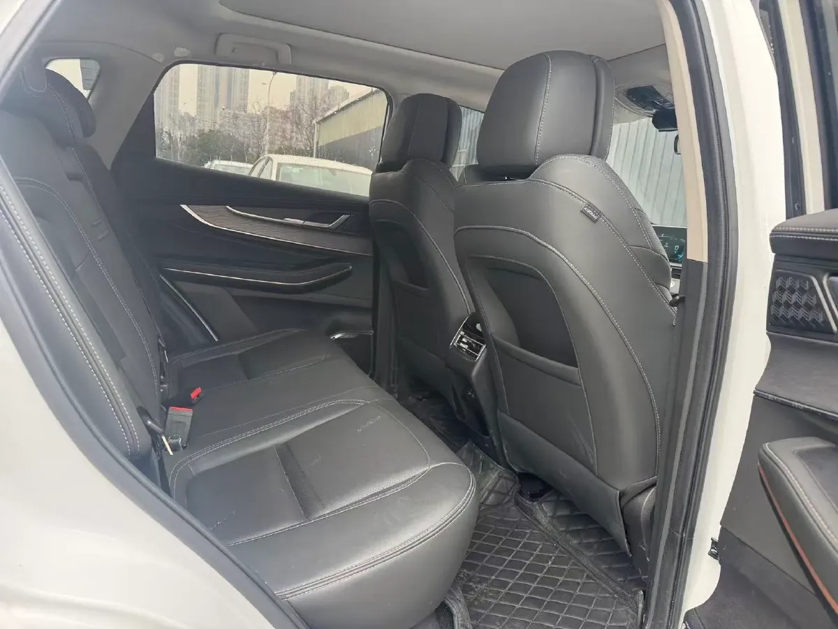 2022 Chevrolet Monza 1.5L 113HP L4 6AT,autocango,china used car exporter,china ev exporter,chinese used car exporter,chinese used ev exporter